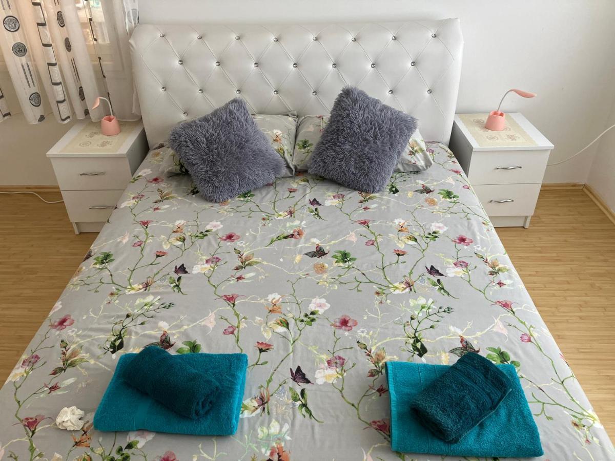 Apartamani Evelin Veliko Gradište Exteriér fotografie